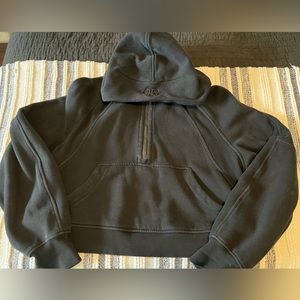 lululemon Scuba oversized half zip SIZE M/L